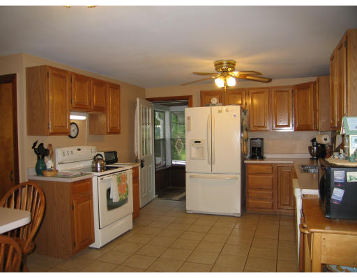 2020 Calkins Road Palmer, MA 01069 - Photo 6 of 12