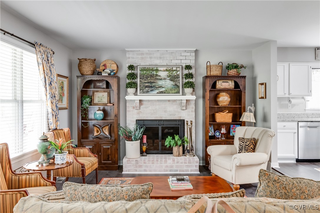 7111 Ledo Road Moseley, VA 23120 - Photo 5 of 47 a living room with furniture and a fireplace