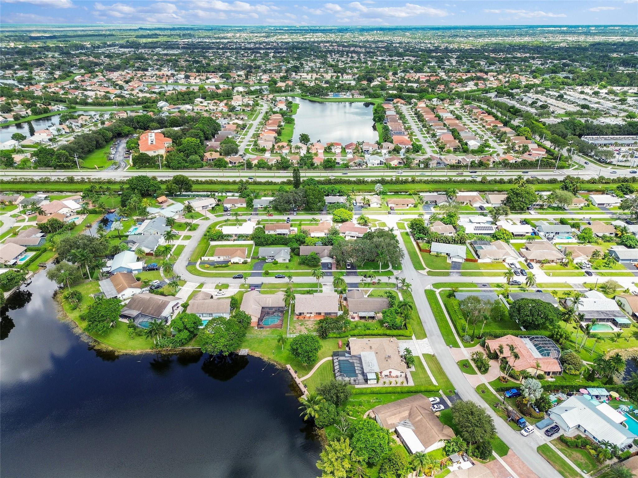 9477 Burlington Place Boca Raton, FL 33434 - Photo 37 of 40 a picture of city view