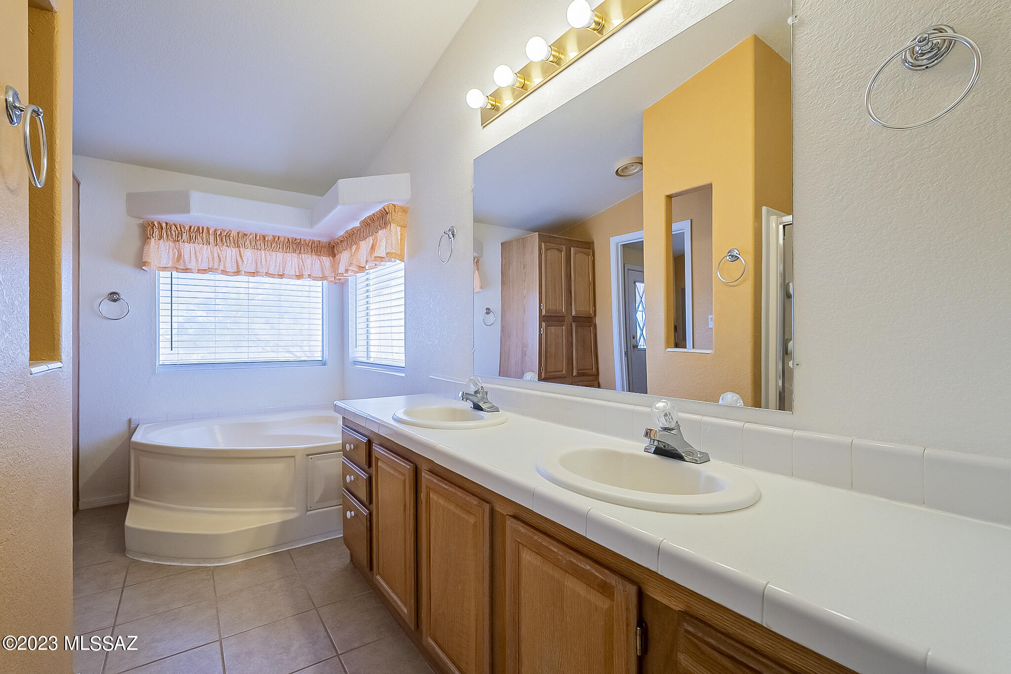 11900 North Derringer Road Marana, AZ 85653 - Photo 33 of 48 Gallery Image 33
