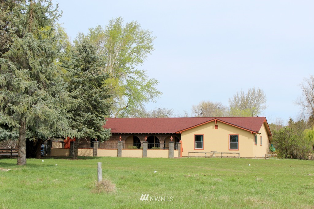 2851 Game Farm Road Ellensburg, WA 98926 - Photo 1 of 25 Gallery Image 1