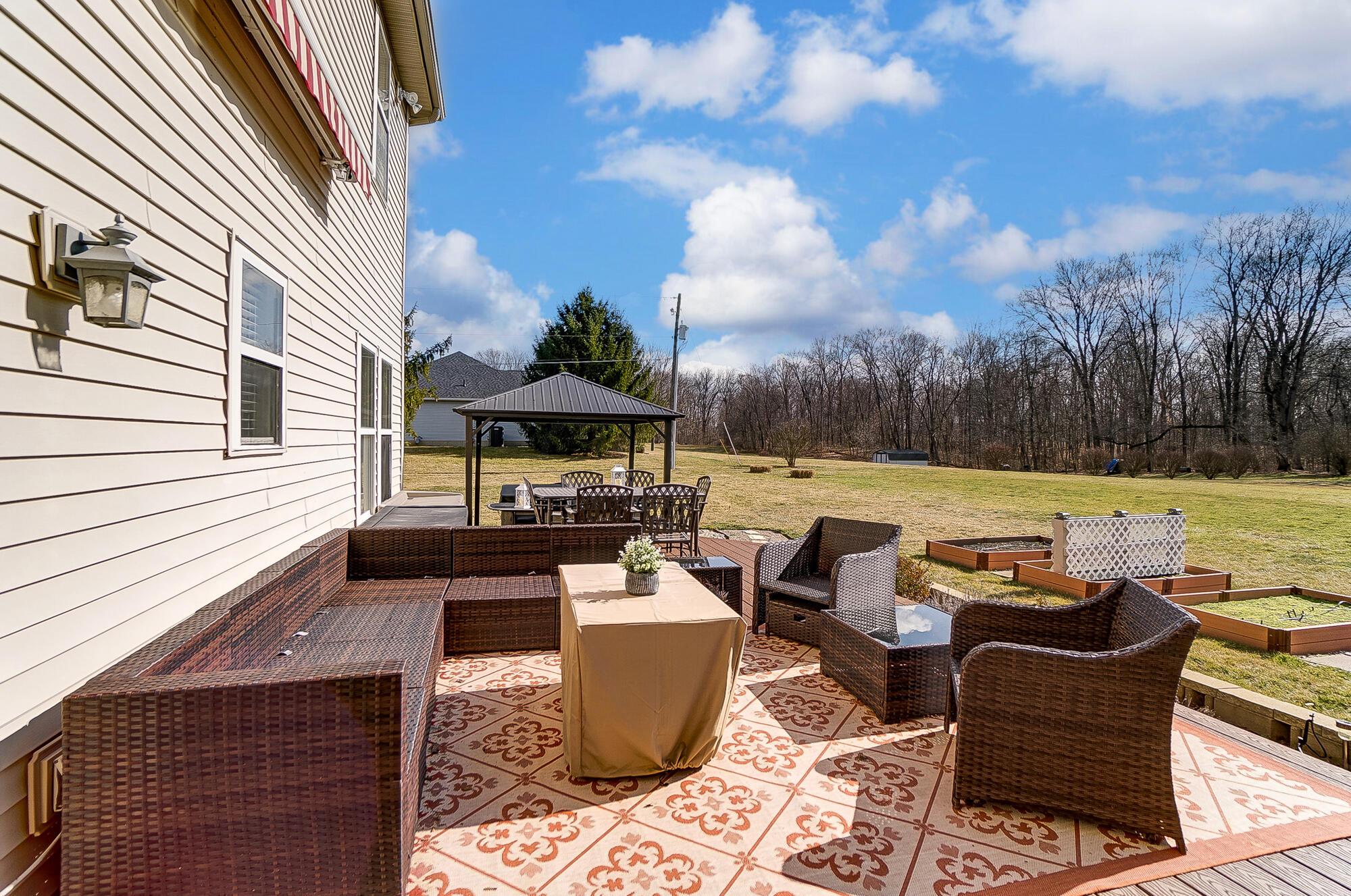 564 Kingsbury Road Delaware, OH 43015 - Photo 46 of 76 Trex deck with awning