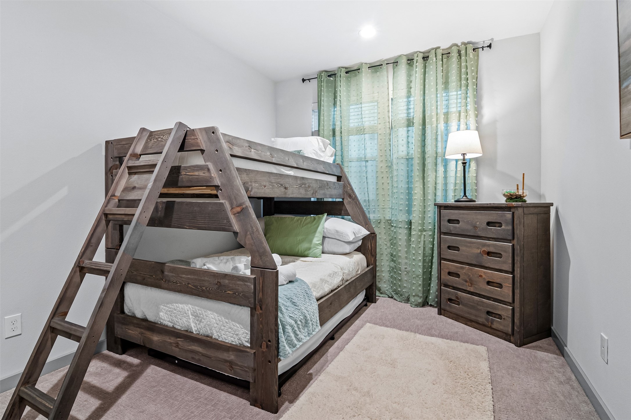 829 Emile Street Houston, TX 77020 - Photo 10 of 46