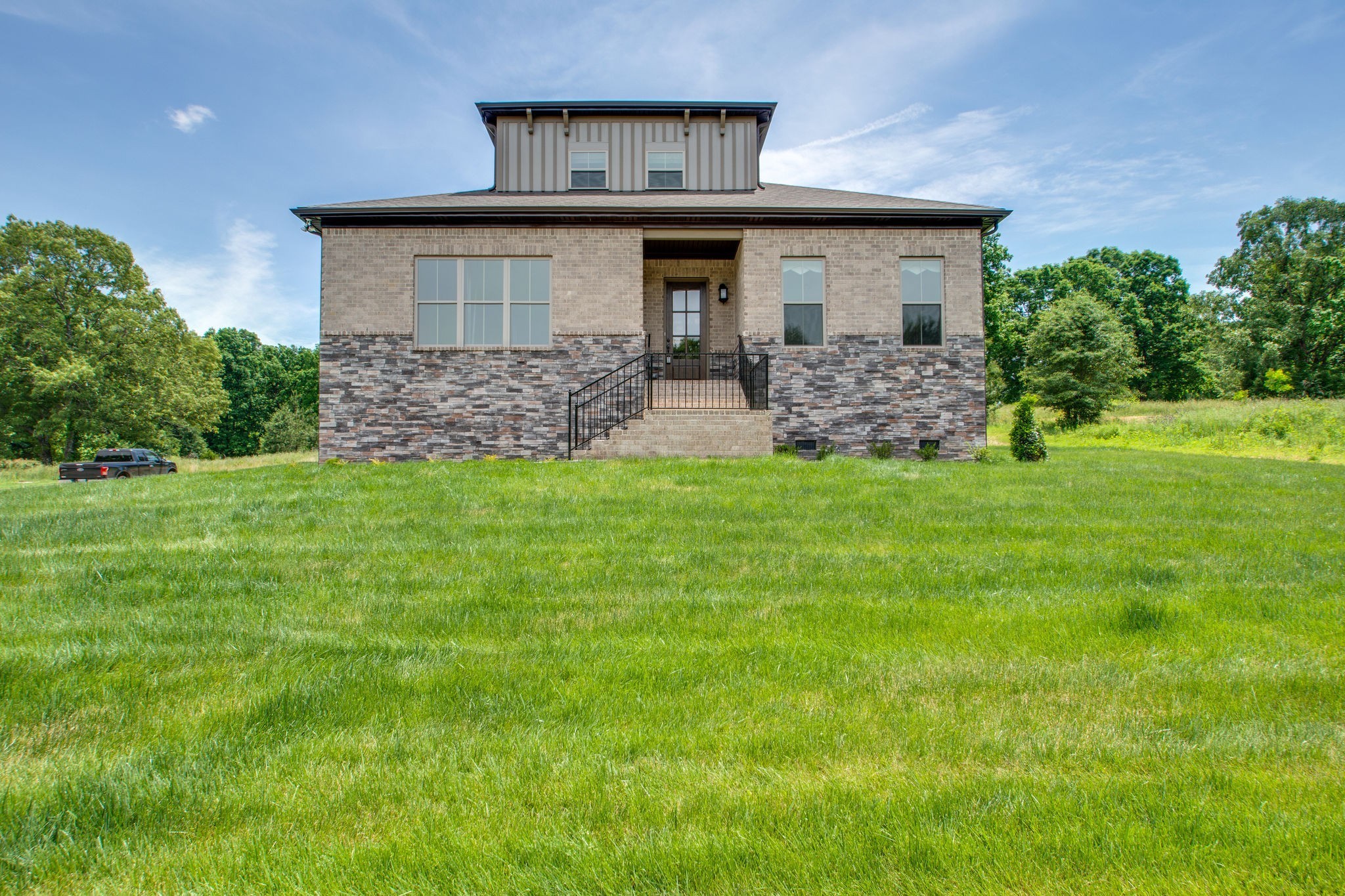 966 Hunters Lane Springfield, TN 37172 - Photo 3 of 27
