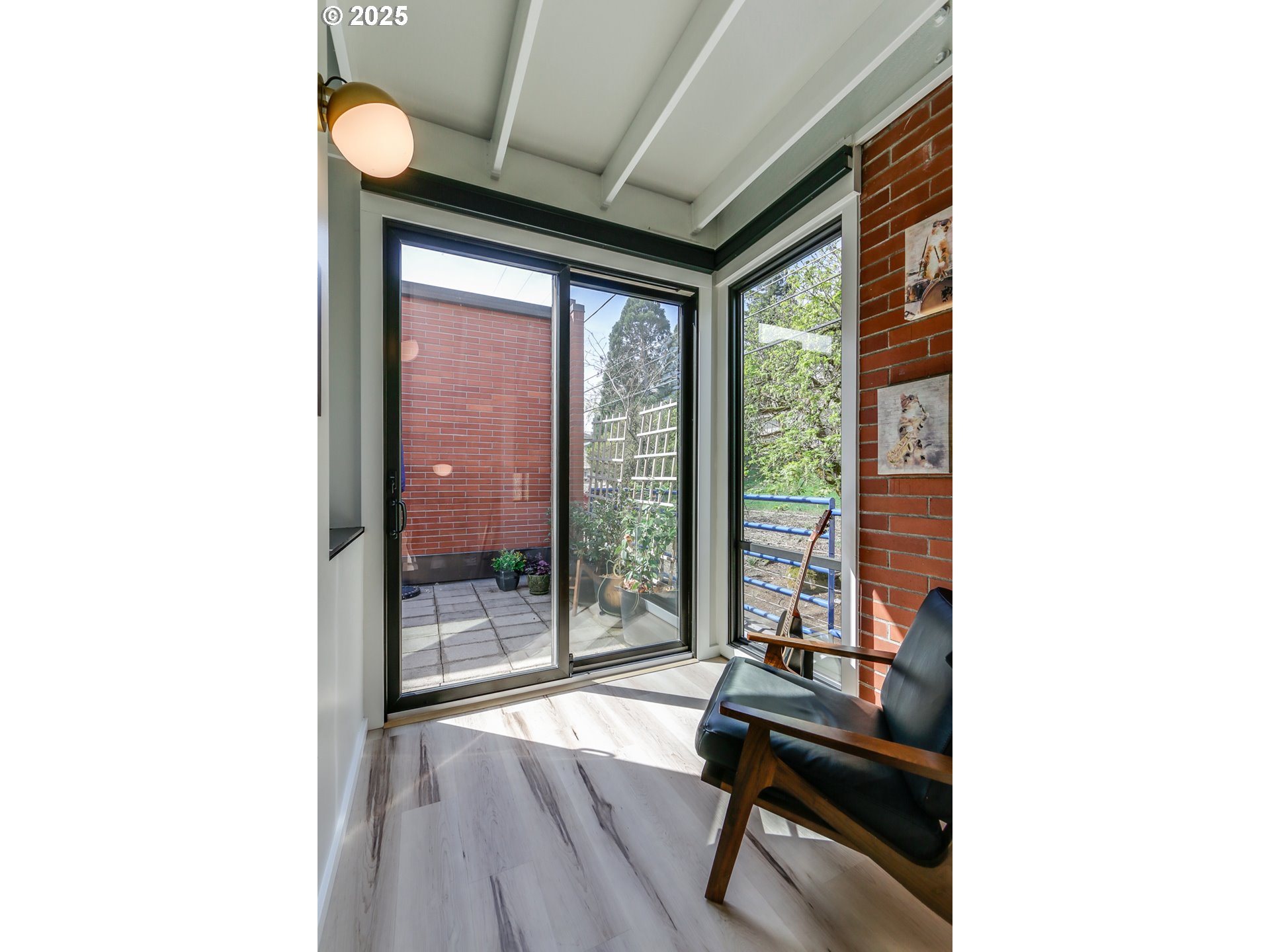 110 High Street Eugene, OR 97401 - Photo 35 of 46 a room with pool table and windows