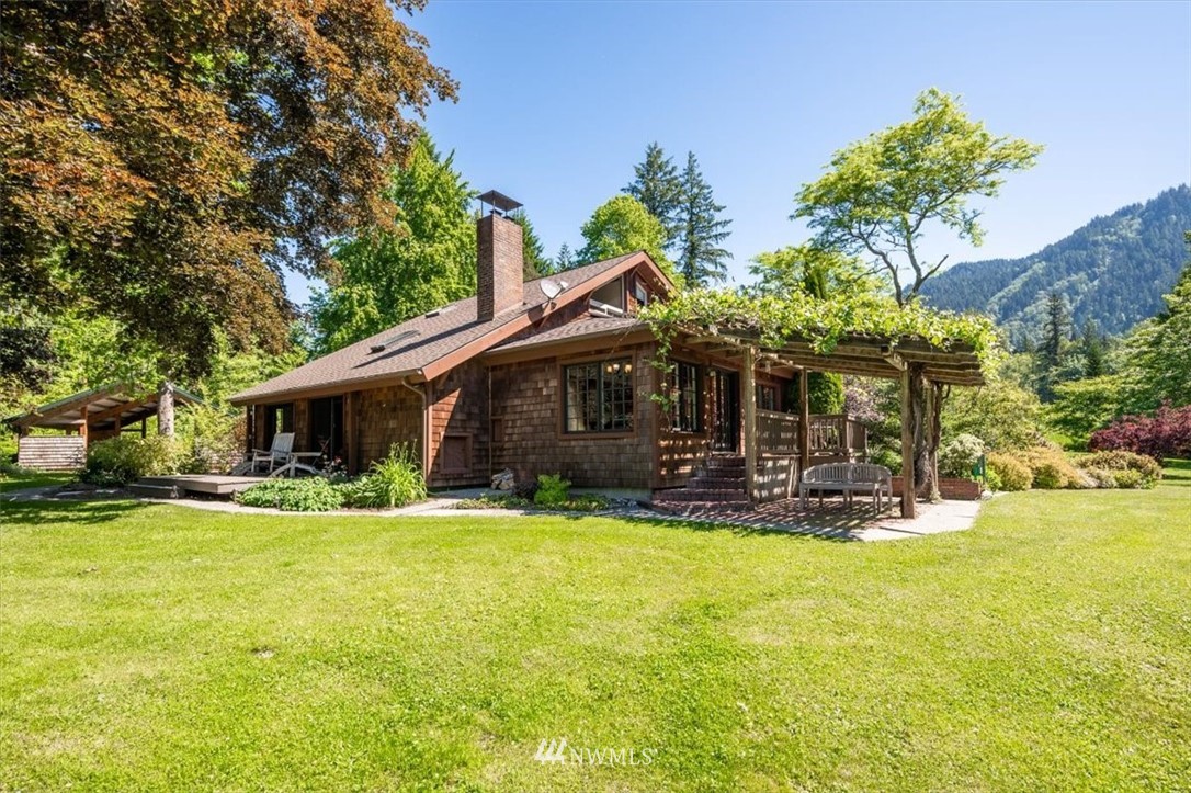 4214 Linnell Road Deming, WA 98244 - Photo 39 of 40 a view of a house with swimming pool