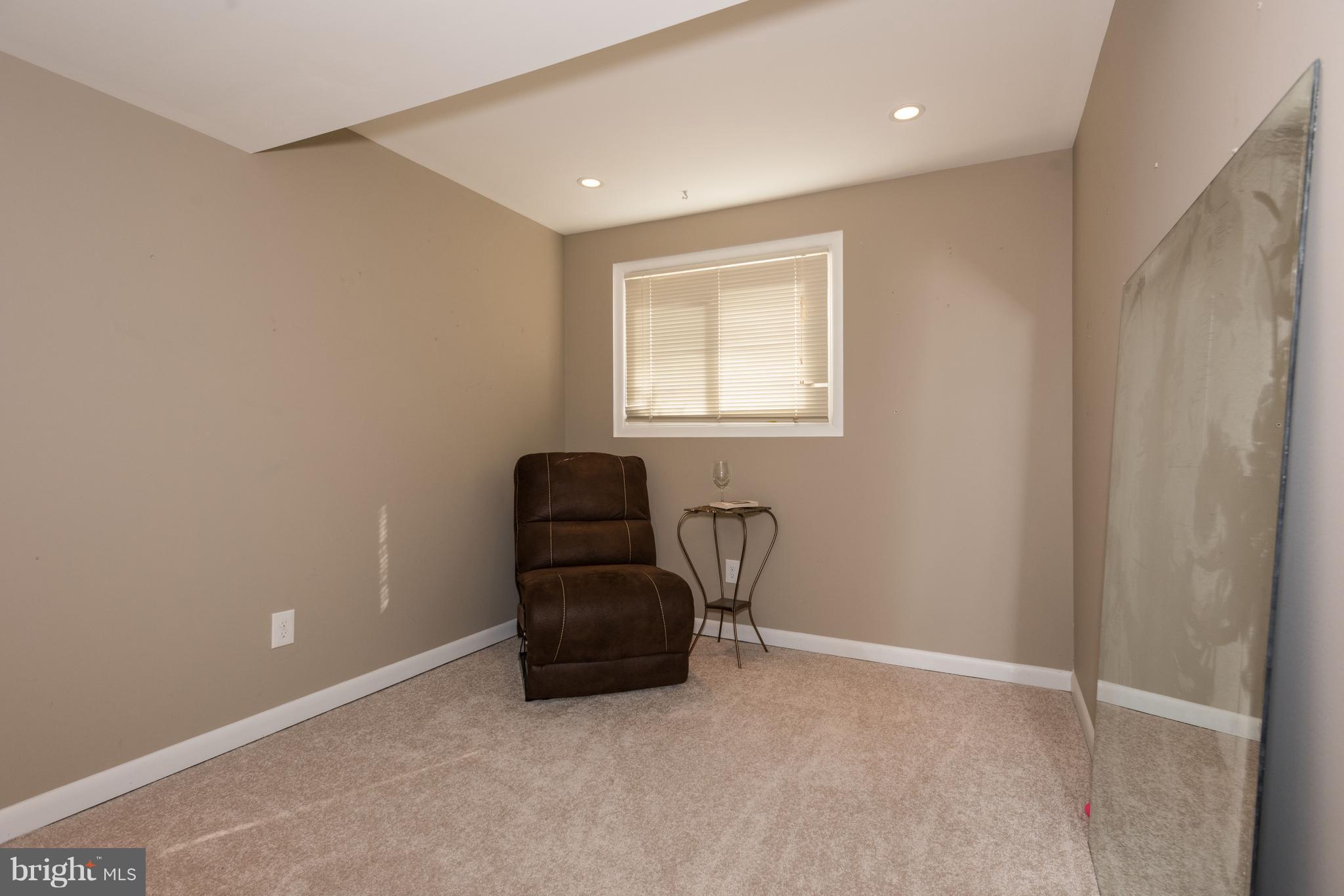 30 North Rolling Road Baltimore, MD 21228 - Photo 20 of 30 Potential 4th bdrm in 3rd level!
