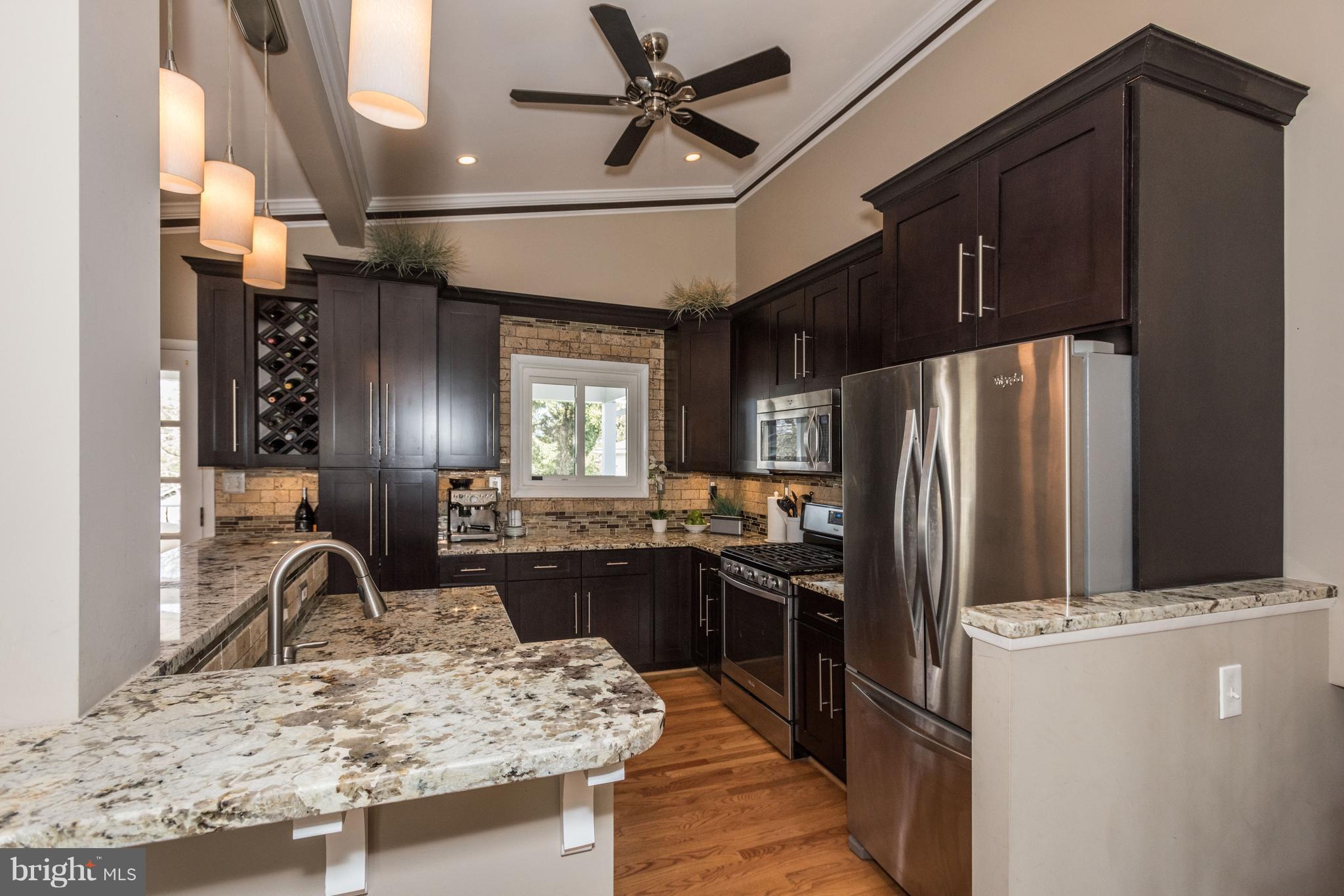 30 North Rolling Road Baltimore, MD 21228 - Photo 6 of 30 Updated kitchen w/granite countertops!
