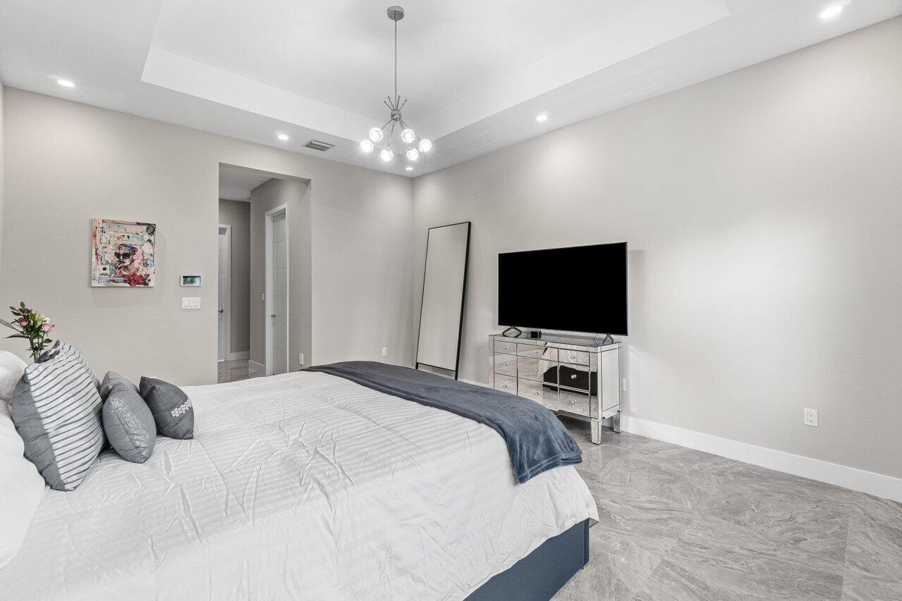 17583 Rainstream Road Boca Raton, FL 33496 - Photo 16 of 46 44444