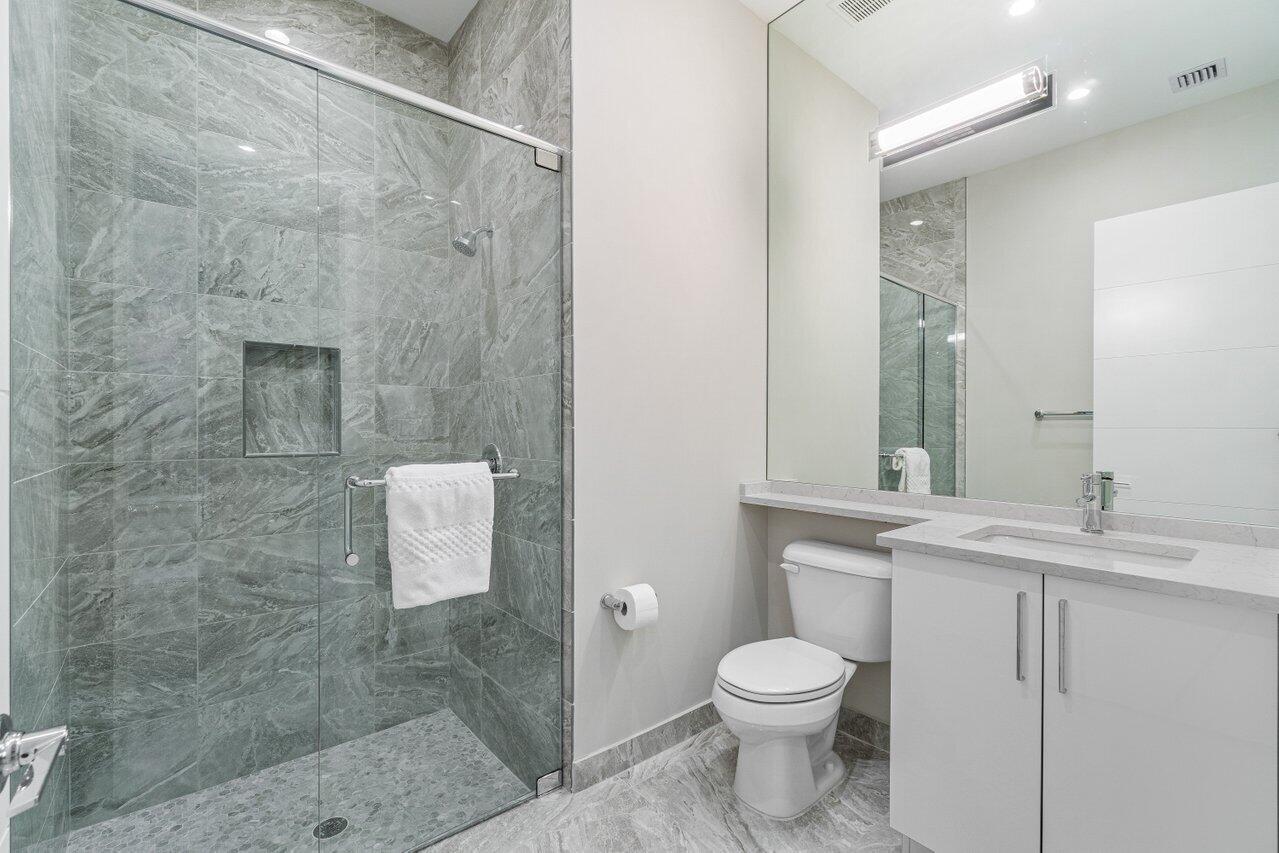 17583 Rainstream Road Boca Raton, FL 33496 - Photo 24 of 46 gjdhgmjn