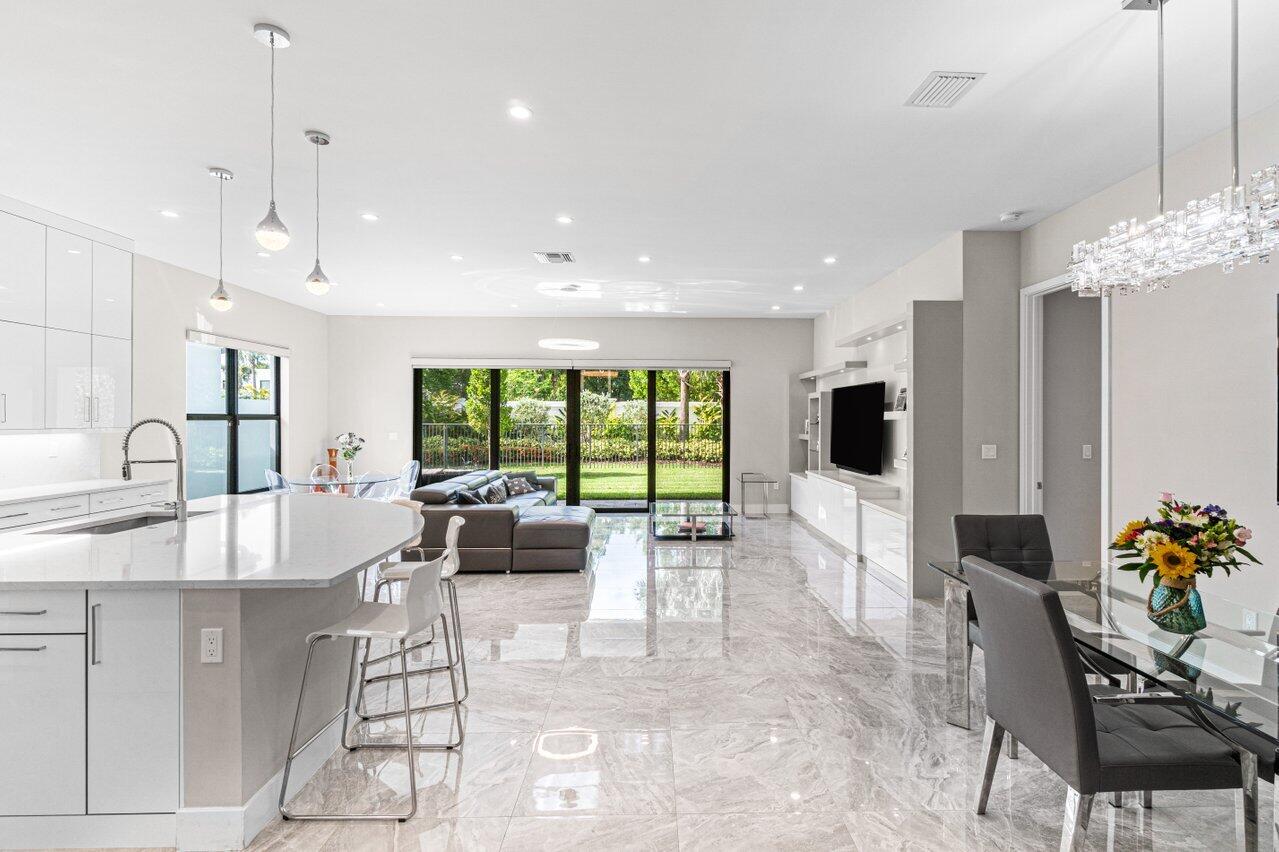 17583 Rainstream Road Boca Raton, FL 33496 - Photo 5 of 46 2