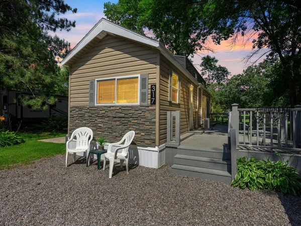 $79,900 | 11290 80th Avenue Southeast, Unit 317, Clear Lake, MN 55319