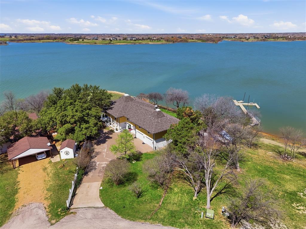 13280 Beach Club Road The Colony, TX 75056 - Photo 4 of 37