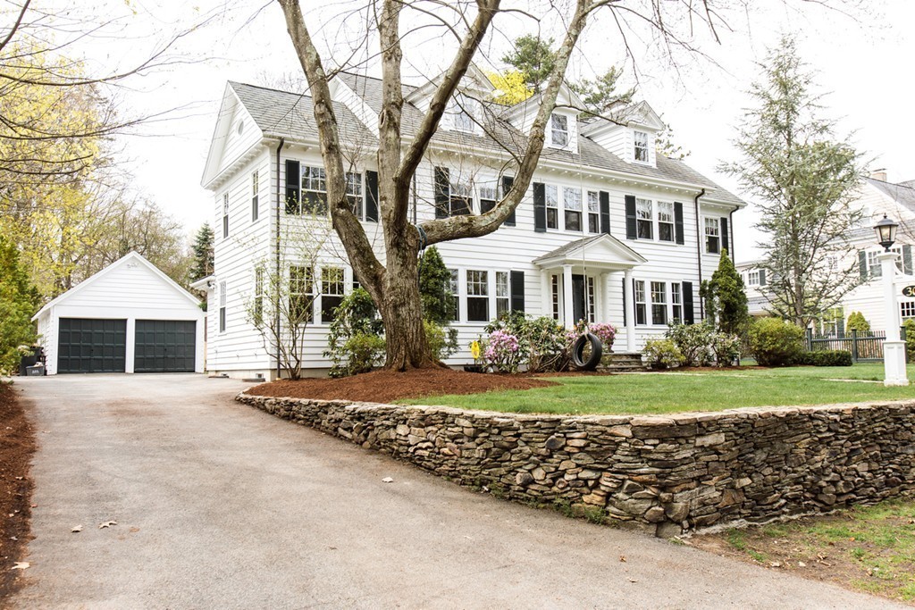 30 Pine Street Wellesley, MA 02481 - Photo 2 of 21
