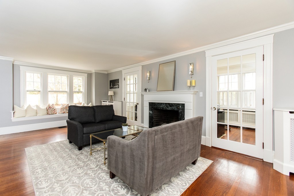 30 Pine Street Wellesley, MA 02481 - Photo 6 of 21