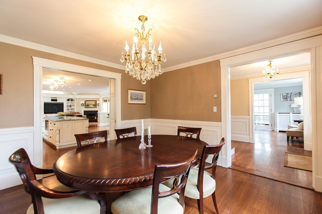 30 Pine Street Wellesley, MA 02481 - Photo 7 of 21