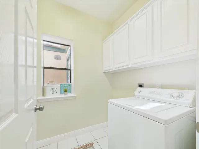 $379,000 | 483 Mariners Drive, Kemah, TX 77565