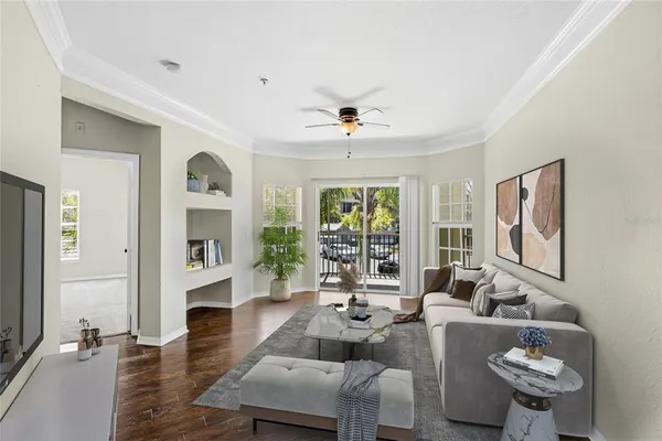 $1,700 | 5110 Northridge Road, Unit 201, Sarasota, FL 34238