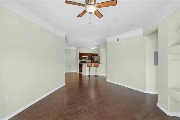 $1,700 | 5110 Northridge Road, Unit 201, Sarasota, FL 34238