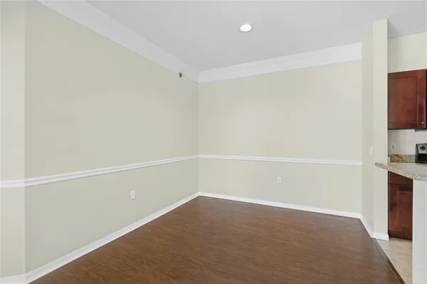 $1,700 | 5110 Northridge Road, Unit 201, Sarasota, FL 34238