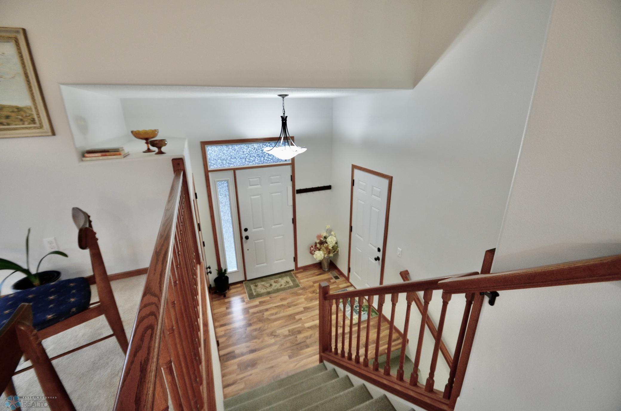 2002 35th St S Circle Moorhead, MN 56560 - Photo 20 of 47