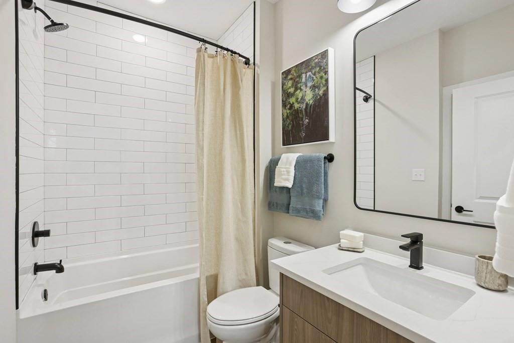 1155 Lavista Road Northeast Atlanta, GA 30324 - Photo 7 of 15