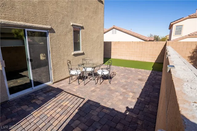 $2,395 | 3046 Majella Avenue, Las Vegas, NV 89141