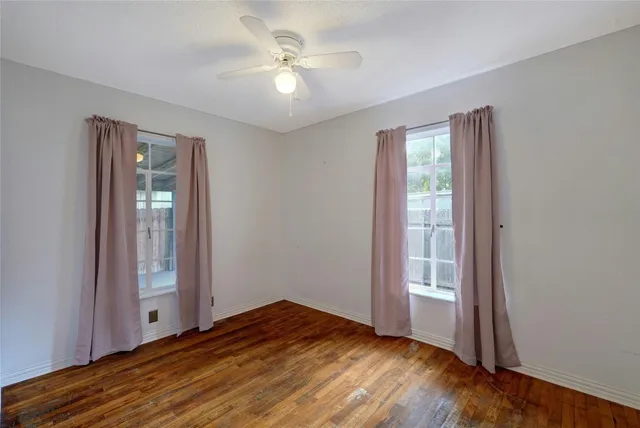 $2,000 | 904 East 55th 1/2 Street, Austin, TX 78751