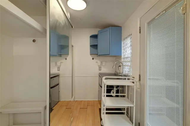 $2,000 | 904 East 55th 1/2 Street, Austin, TX 78751