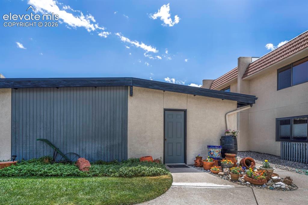 930 Fontmore Road, Unit D Colorado Springs, CO 80904 - Photo 3 of 29