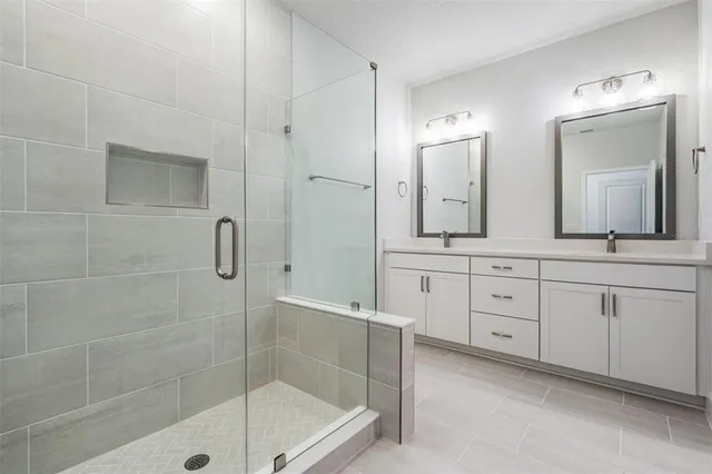 $3,550 | 6605 North Nebraska Avenue, Unit 6, Tampa, FL 33604