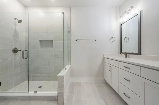 $3,550 | 6605 North Nebraska Avenue, Unit 6, Tampa, FL 33604