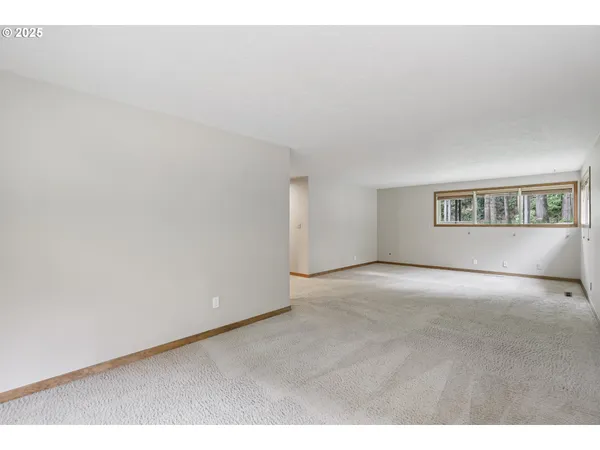 $850,000 | 39777 Northwest Murtaugh Road, North Plains, OR 97133