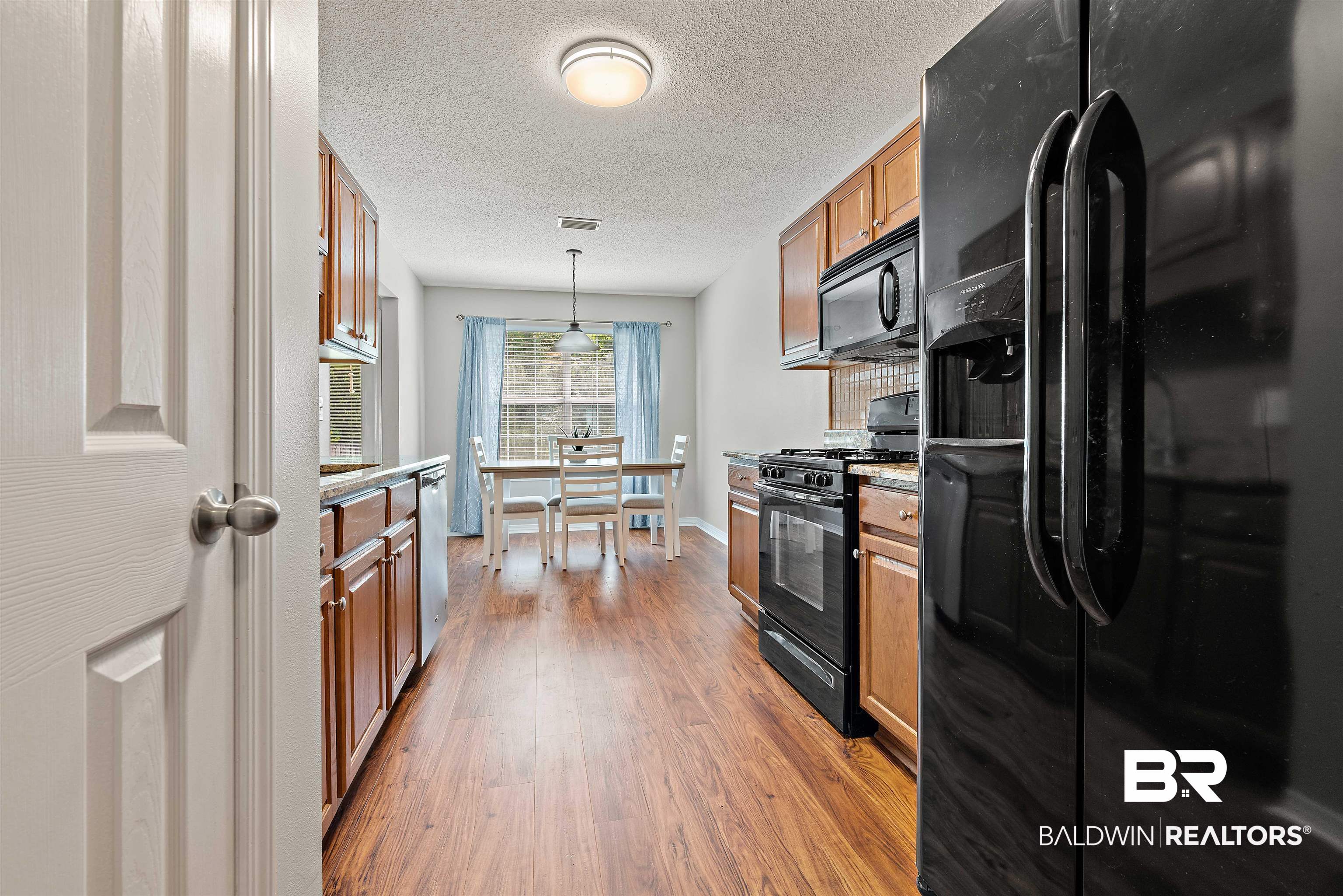2205 Spring Grove North Mobile, AL 36695 - Photo 8 of 27