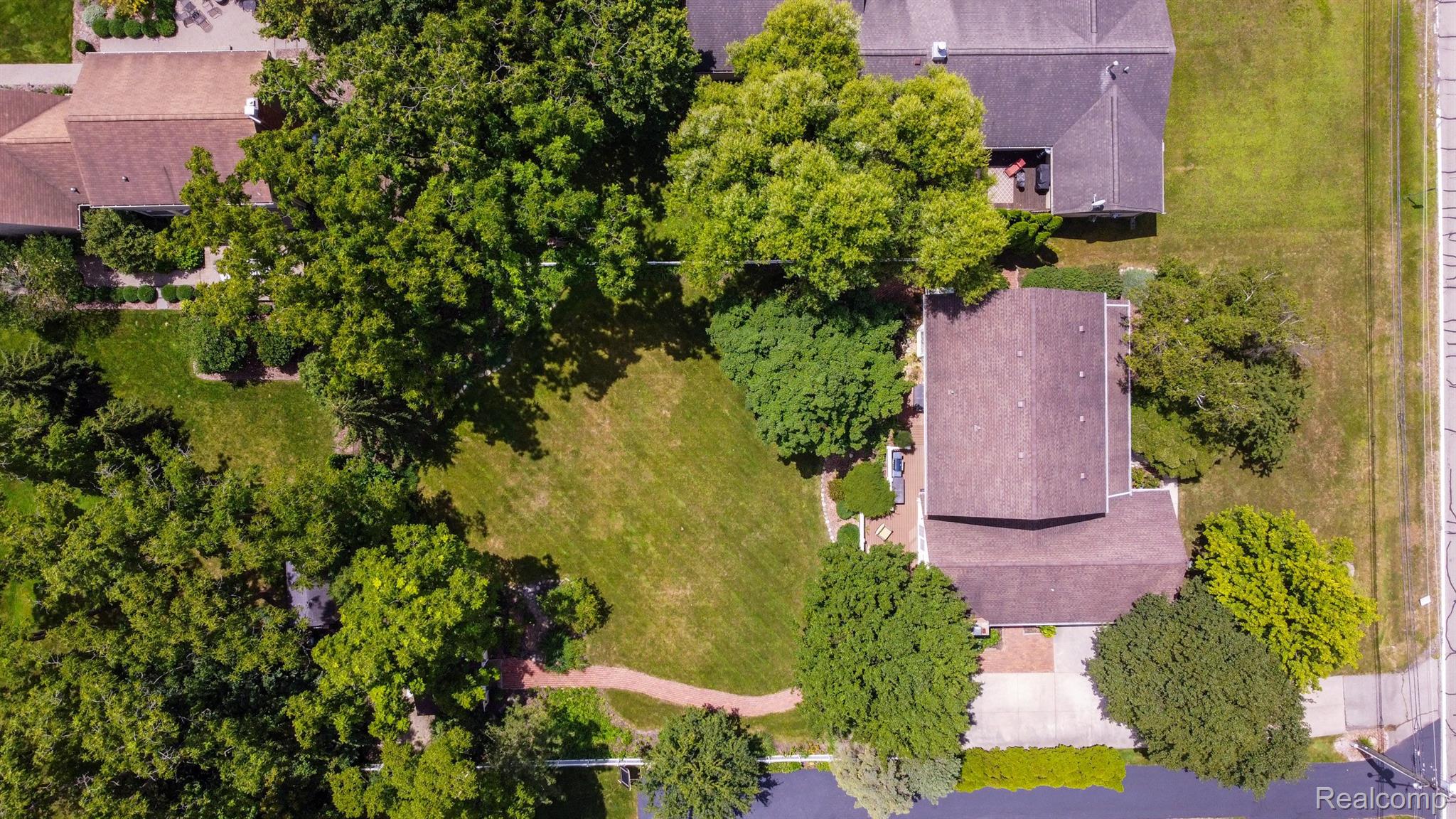 18159 Meridian Road Grosse Ile, MI 48138 - Photo 62 of 66 Gallery Image 62