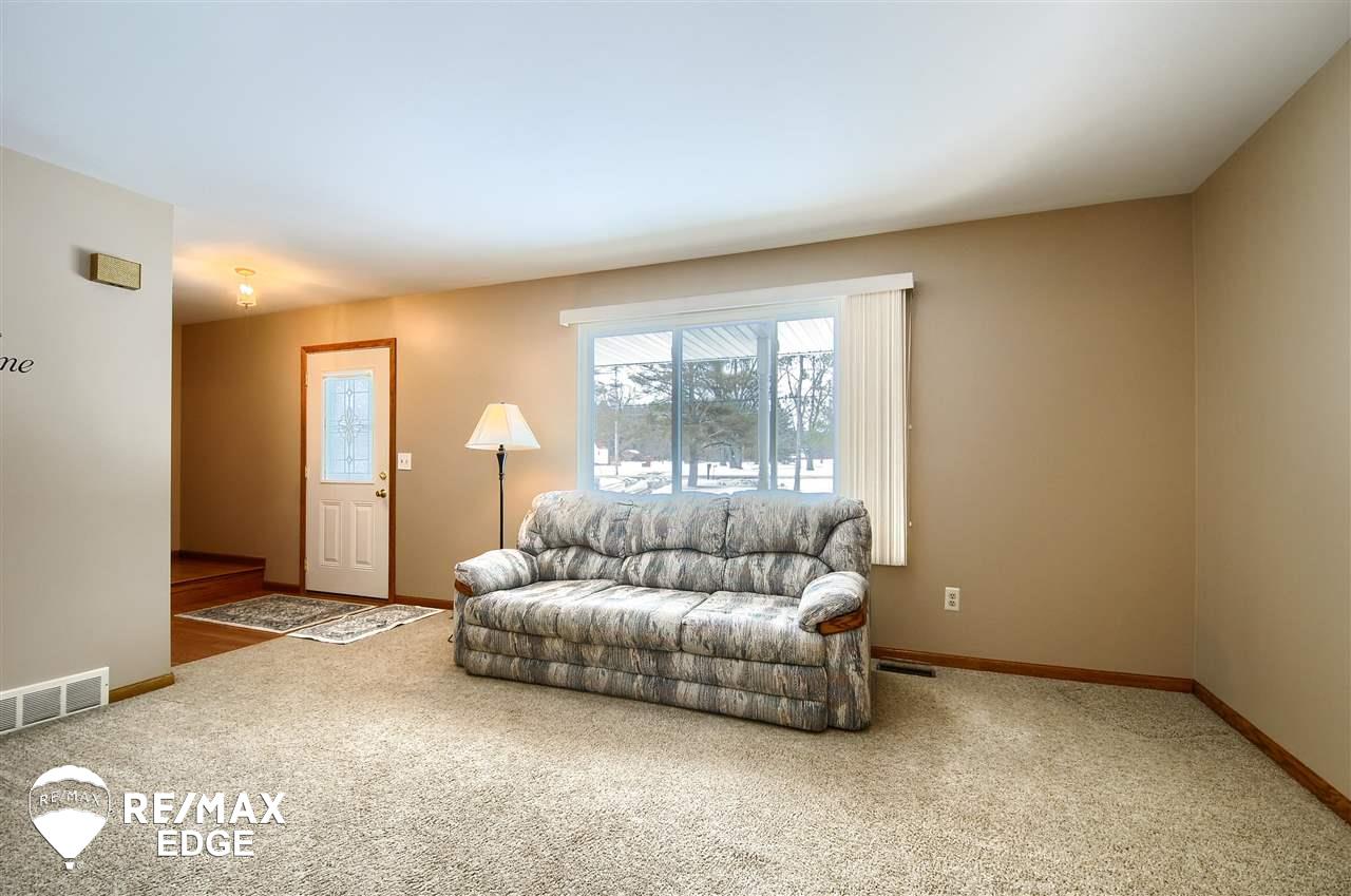 5399 North Irish Road Davison, MI 48423 - Photo 3 of 31