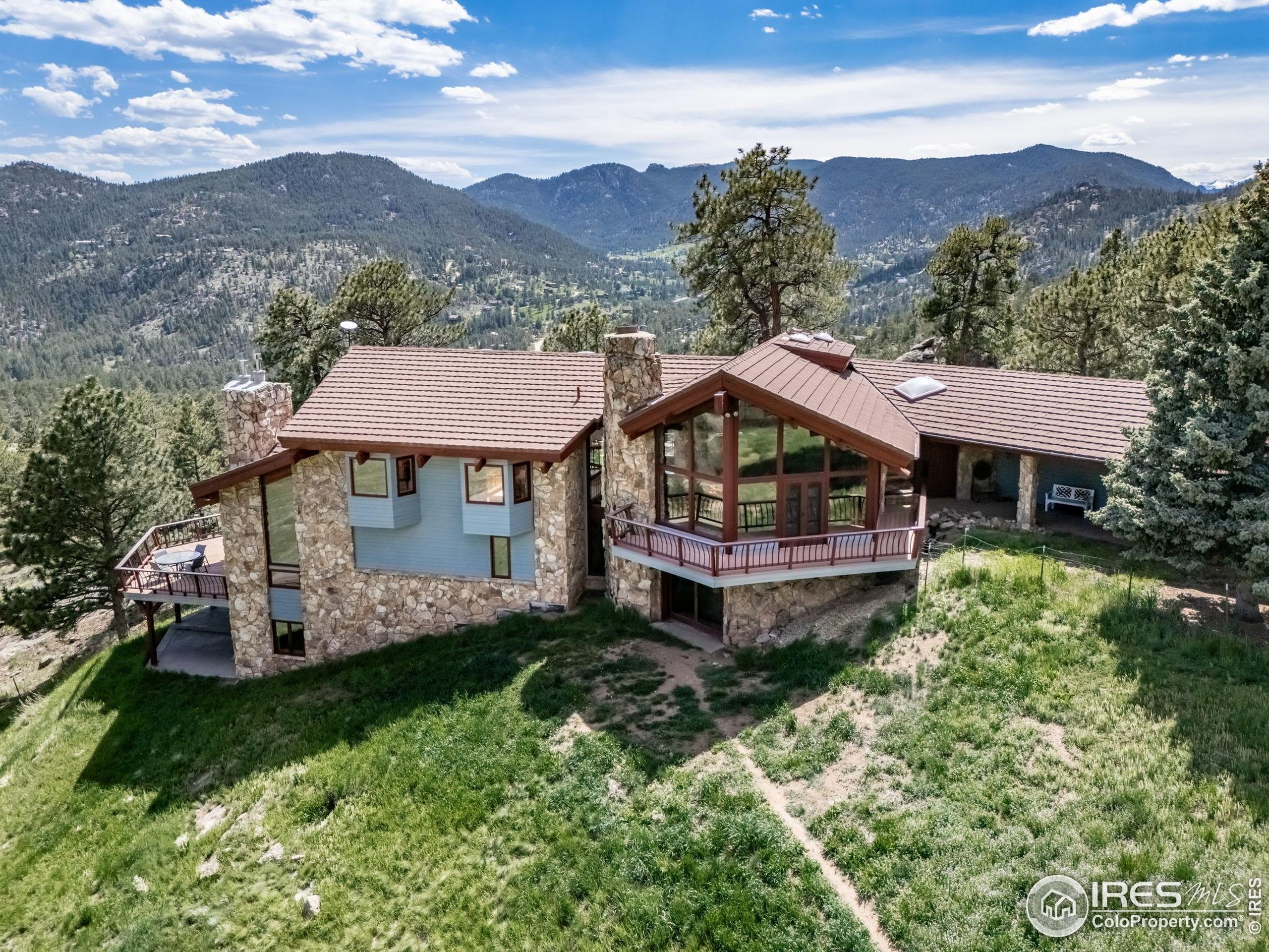1692 Kiowa Road Lyons, CO 80540 - Photo 1 of 40