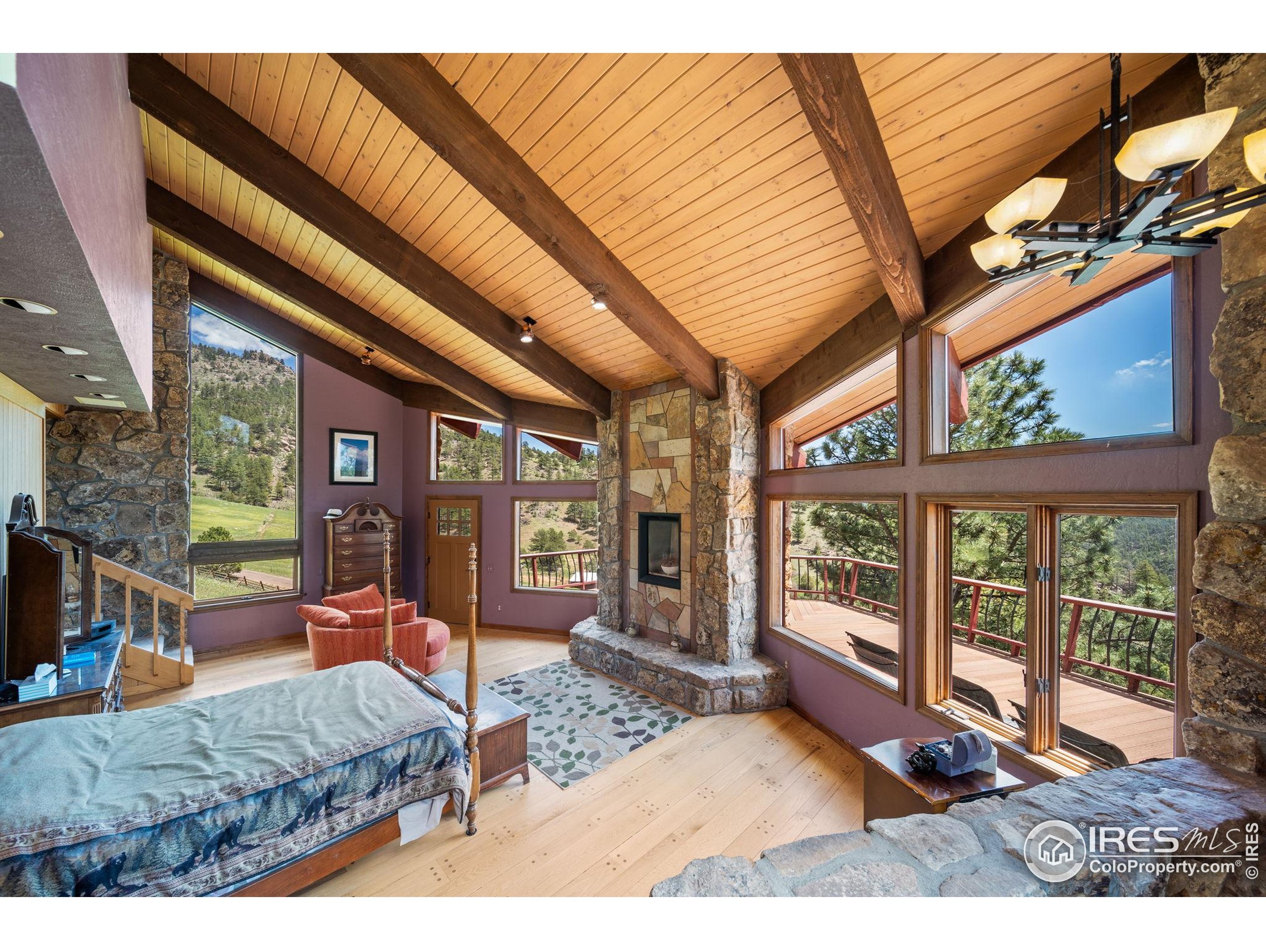 1692 Kiowa Road Lyons, CO 80540 - Photo 16 of 40