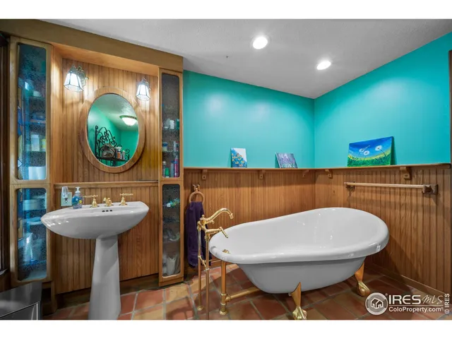 $2,750,000 | 1692 Kiowa Road, Lyons, CO 80540