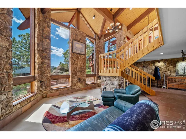 $2,750,000 | 1692 Kiowa Road, Lyons, CO 80540