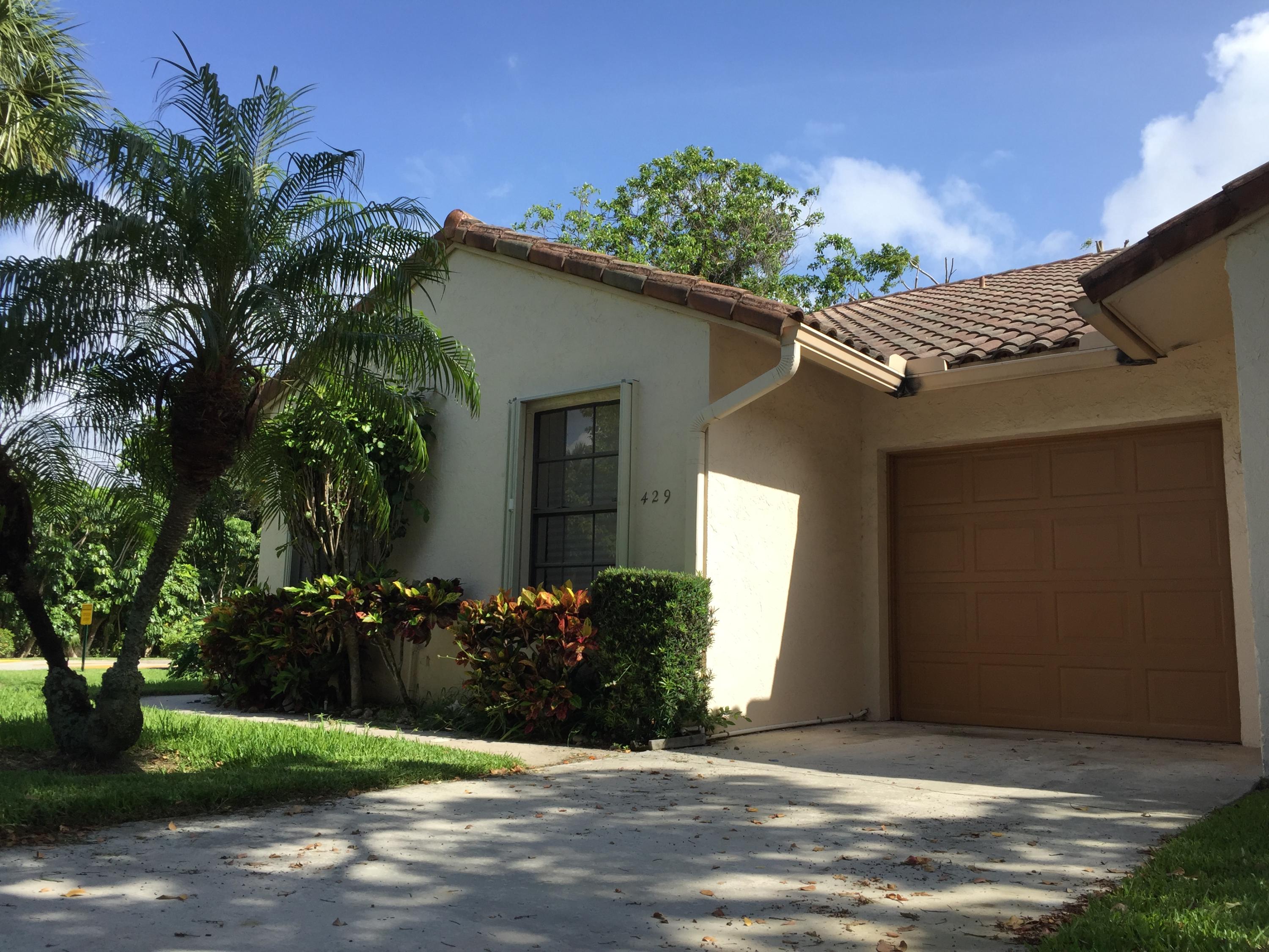 429 Cottonwood Place Boca Raton, FL 33431 - Photo 1 of 48 429 Cottonwood