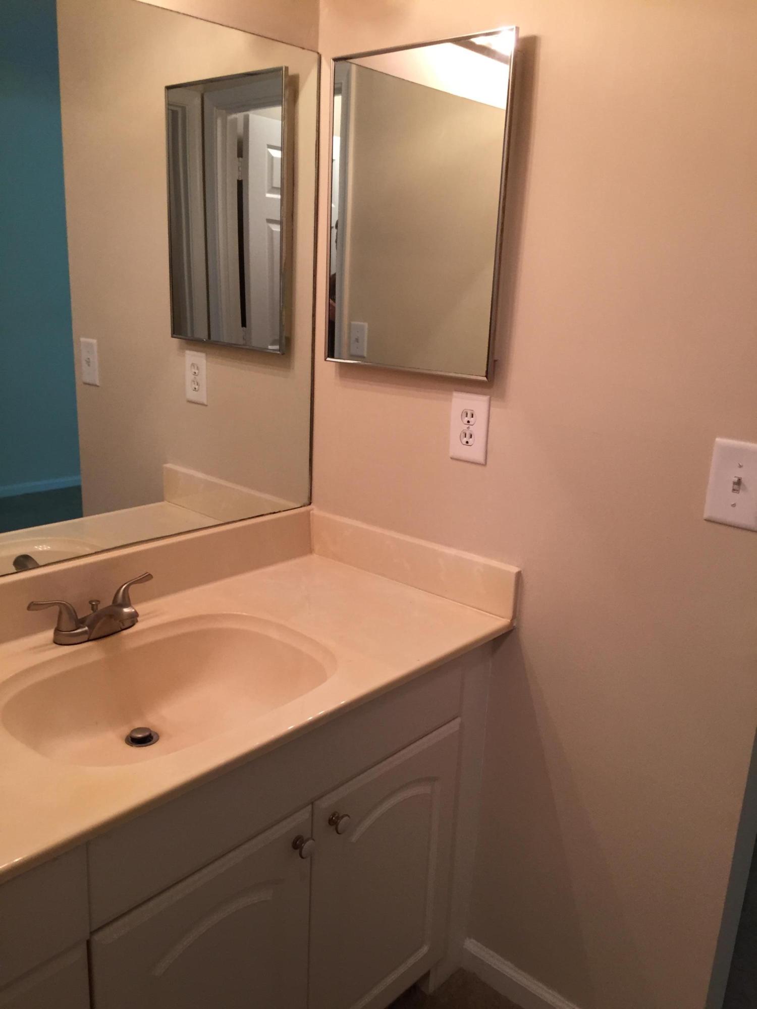 429 Cottonwood Place Boca Raton, FL 33431 - Photo 28 of 48 IMG_1256