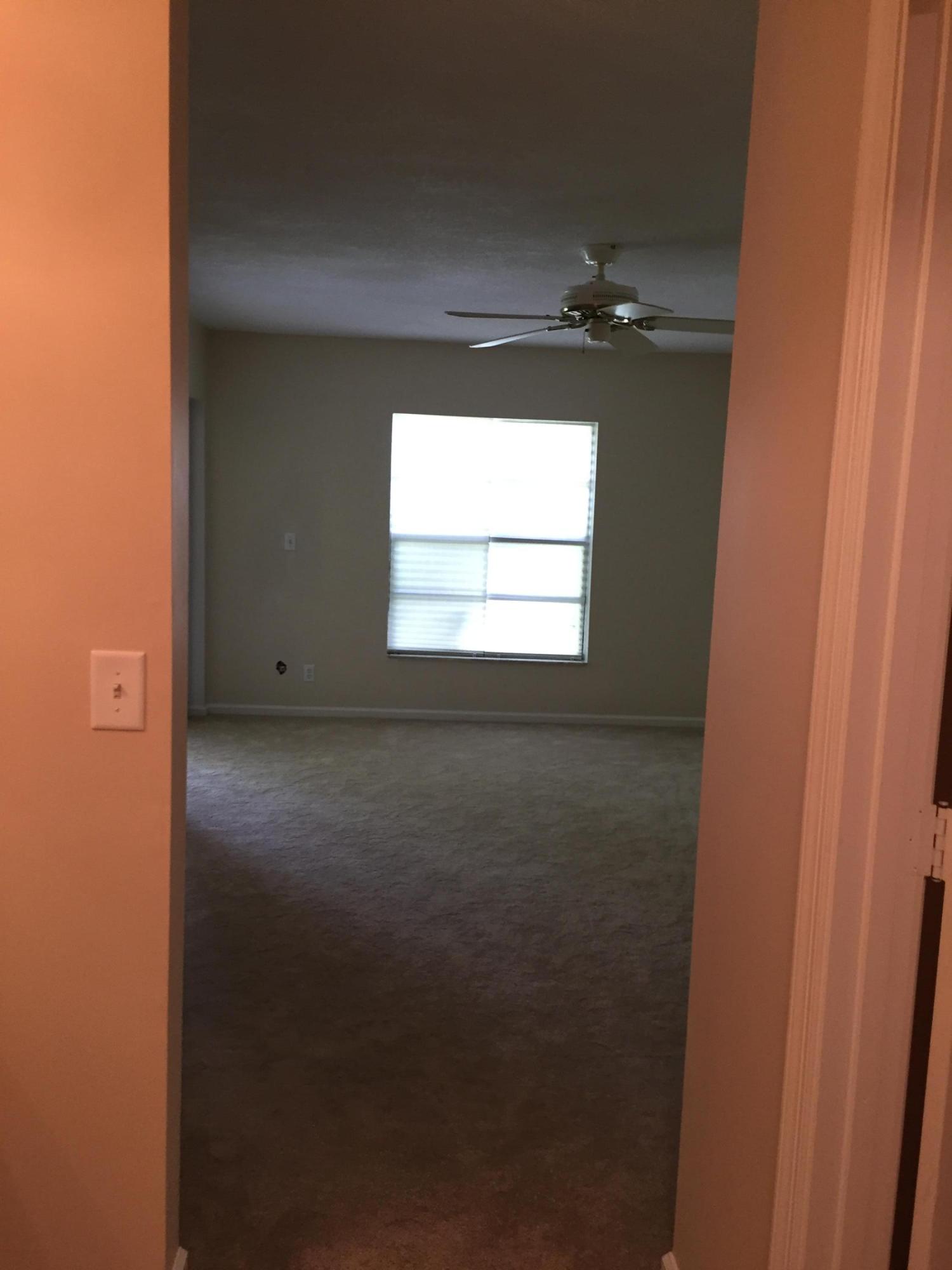 429 Cottonwood Place Boca Raton, FL 33431 - Photo 29 of 48 IMG_1257
