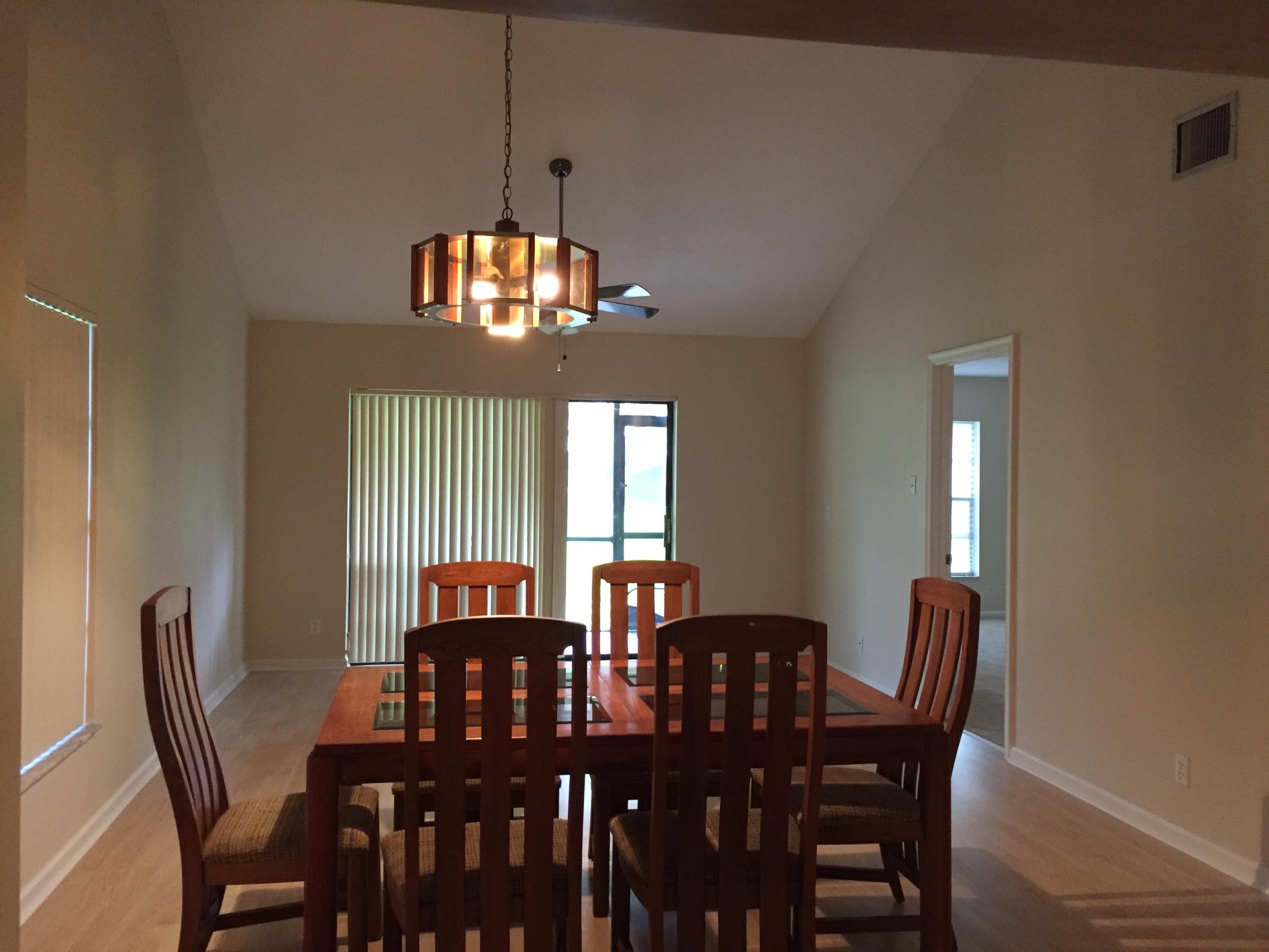 429 Cottonwood Place Boca Raton, FL 33431 - Photo 5 of 48 IMG_1245