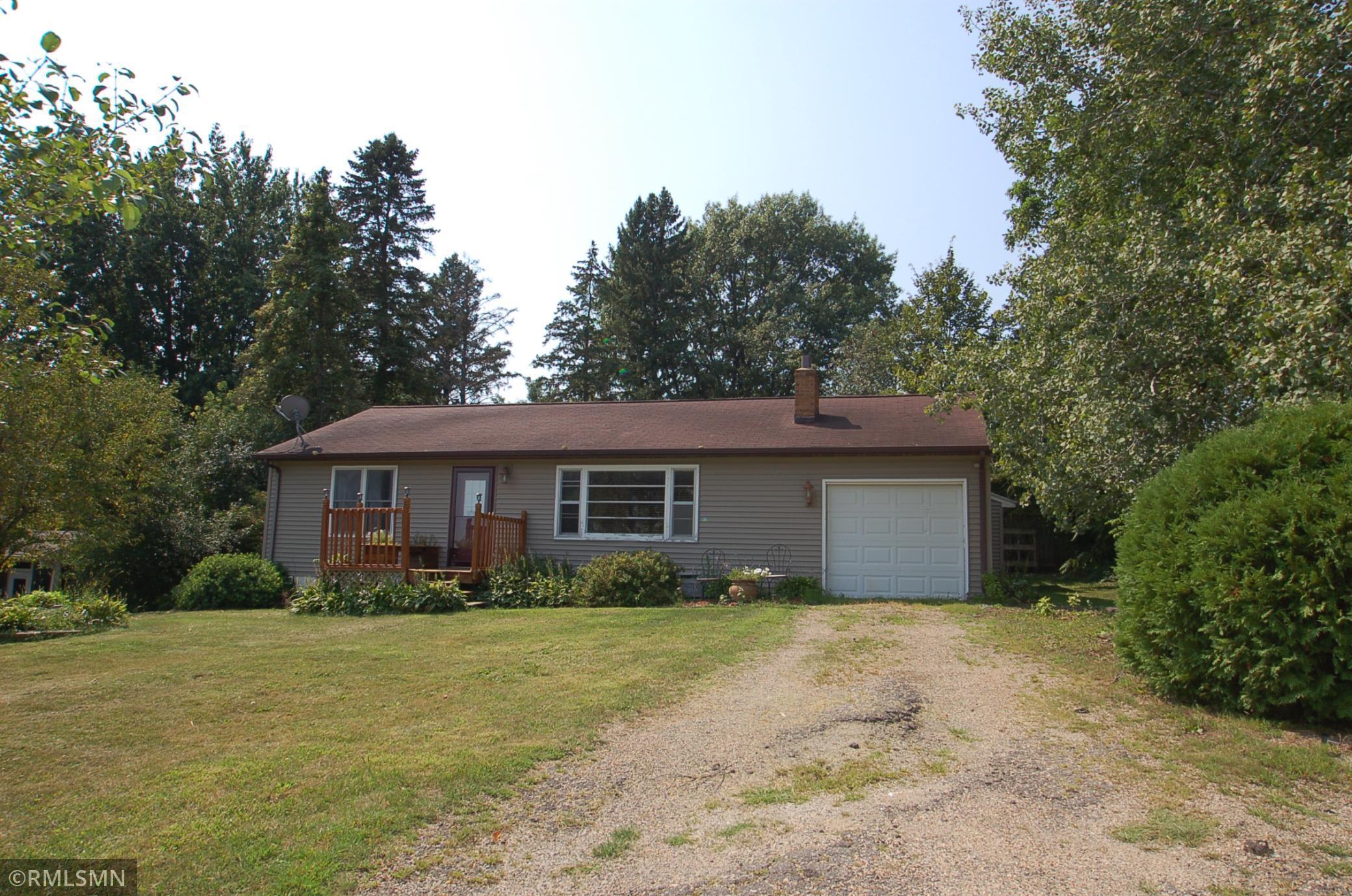 307 Highland Court Southwest Rochester, MN 55902 - Photo 2 of 23