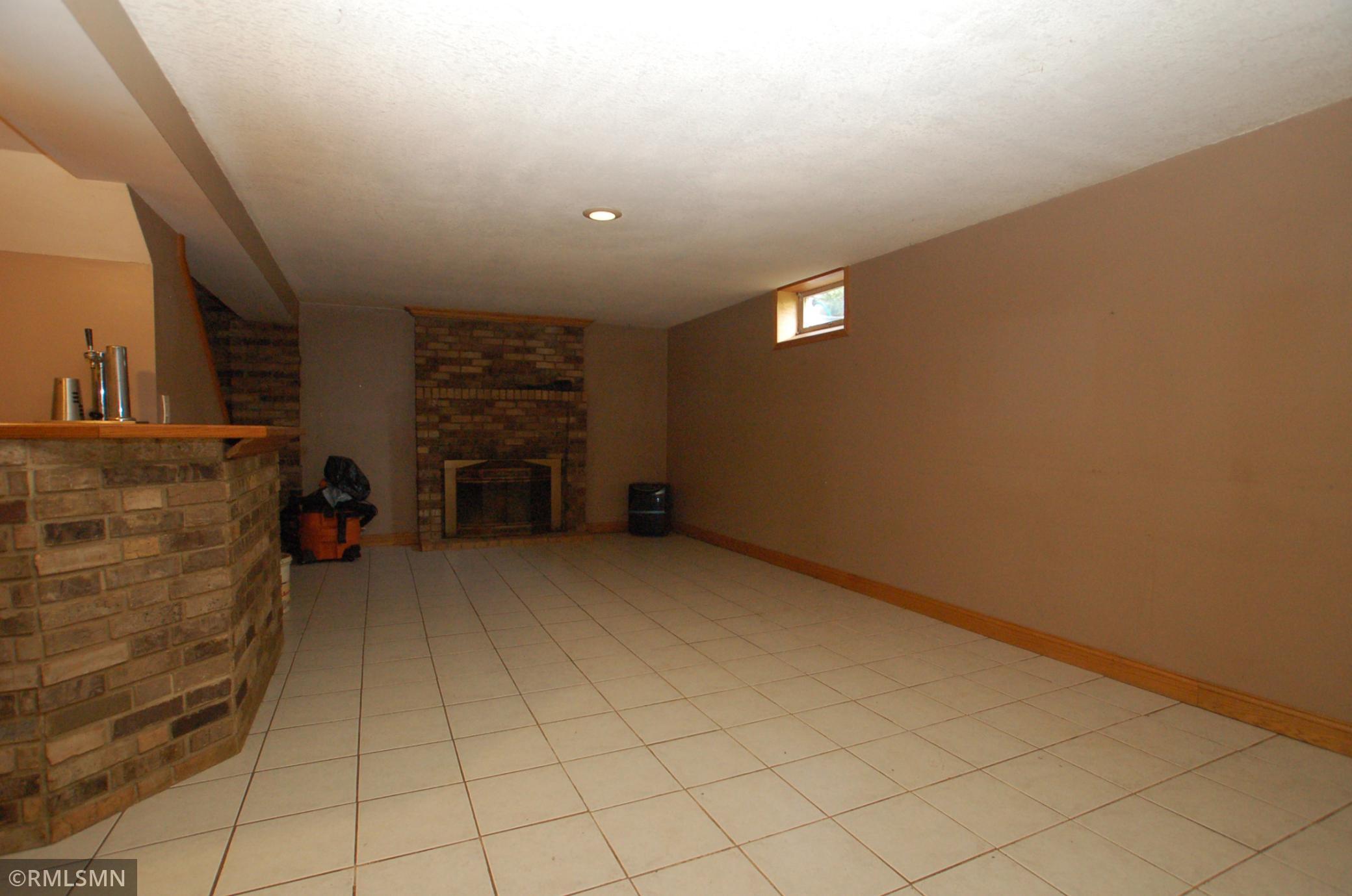 307 Highland Court Southwest Rochester, MN 55902 - Photo 17 of 23
