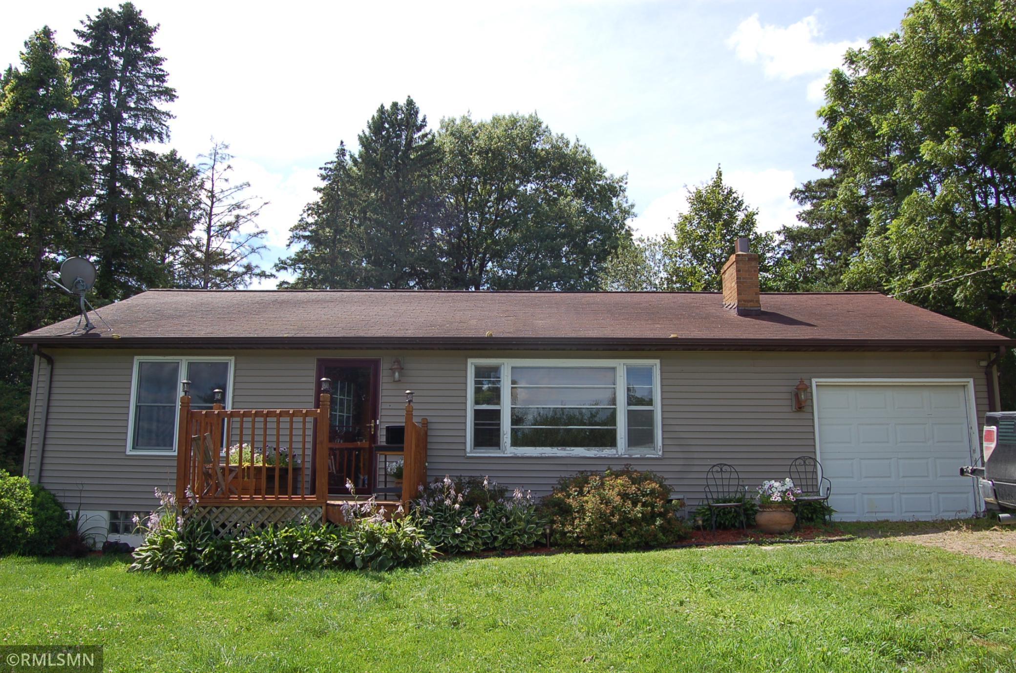307 Highland Court Southwest Rochester, MN 55902 - Photo 3 of 23