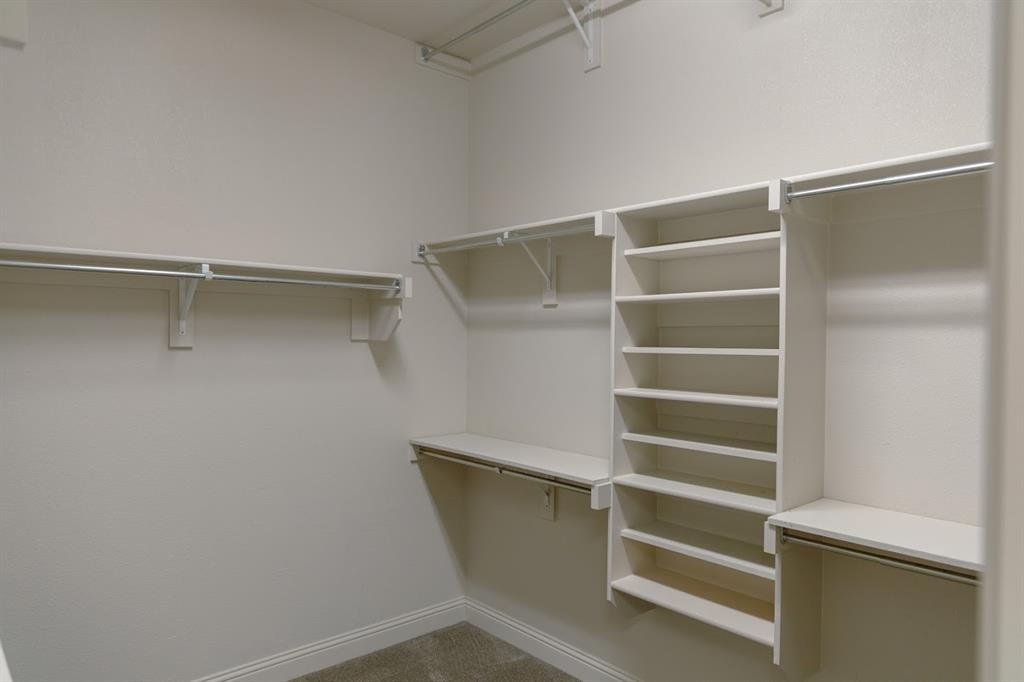 2417 Mare Road Carrollton, TX 75010 - Photo 12 of 38 Gallery Image 12