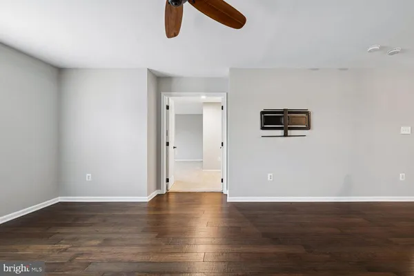 $3,300 | 784 Monument Avenue, Woodbridge, VA 22191