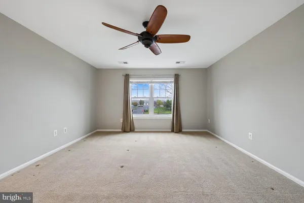 $3,300 | 784 Monument Avenue, Woodbridge, VA 22191